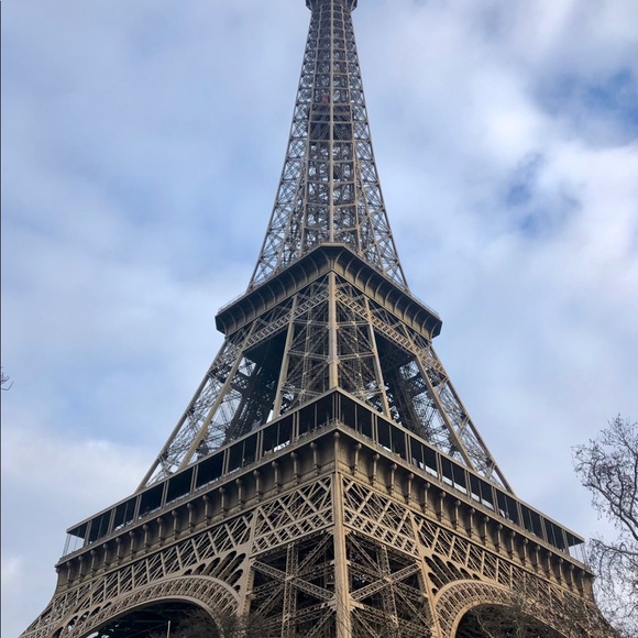 Profile Picture of Haley Ryan (@halryan) on Poshmark