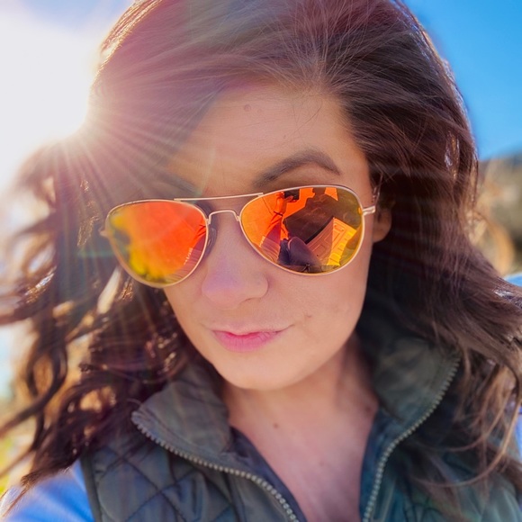 Profile Picture of Danielle Darbonne duplechin (@danigurl85) on Poshmark