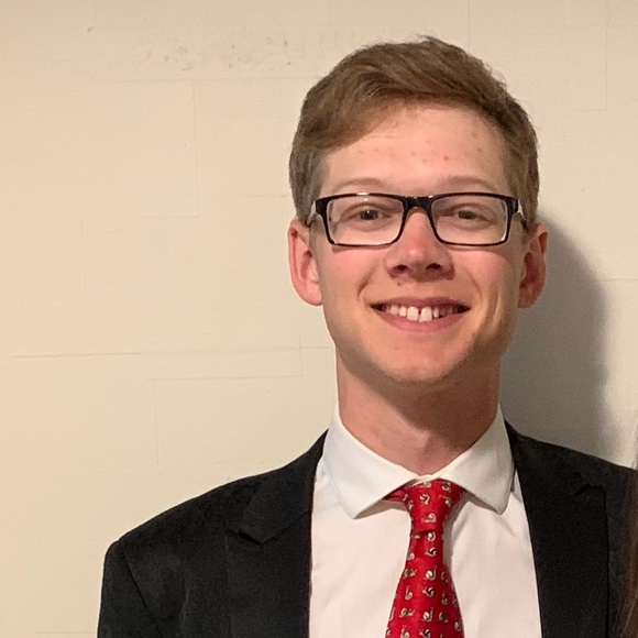 Profile Picture of Paul Oleyourryk (@pauloleyourryk) on Poshmark