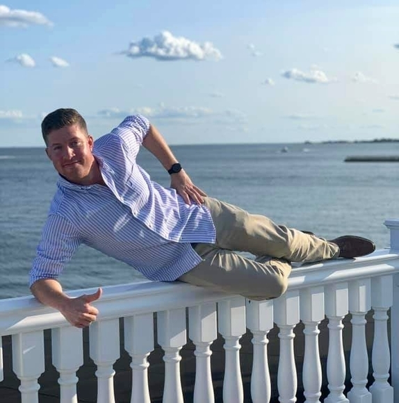 Profile Picture of Kevin Koller (@kevin_koller) on Poshmark