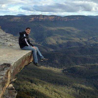 Profile Picture of Andrew Espe (@DrewLOVEStoWIN) on Twitter
