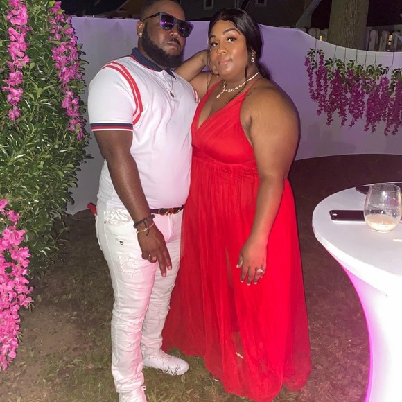 Profile Picture of Tawanda Fortella (@sexyness_25) on Poshmark