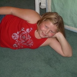 Joni Perry - Myspace Profile Picture of Joni Perry (@189765320) on Myspace