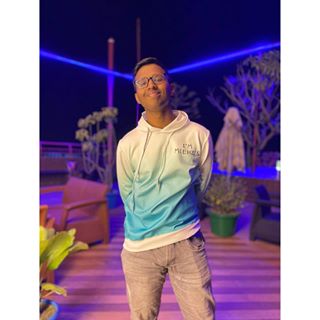 Profile Picture of Sarvin Garo (@sri.sarvinrao) on Facebook