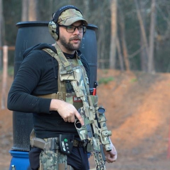 David Delunge - Poshmark Profile Picture of David Delunge (@yeschristoph) on Poshmark