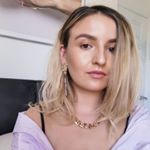 Profile Picture of LAURA AYRES (@laurajayres) on Instagram