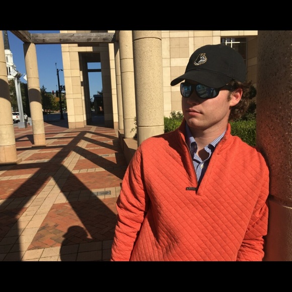Profile Picture of Luke Willis (@luke_willis133) on Poshmark