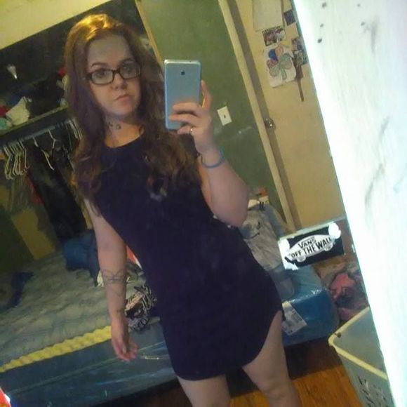 Profile Picture of Shaylyn Tschudy (@shayjohnston) on Poshmark