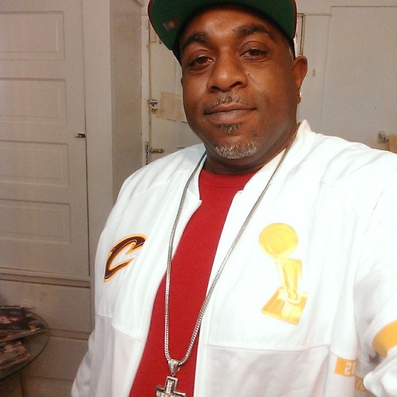 Profile Picture of Timothy Black (@bigtigidy) on Poshmark