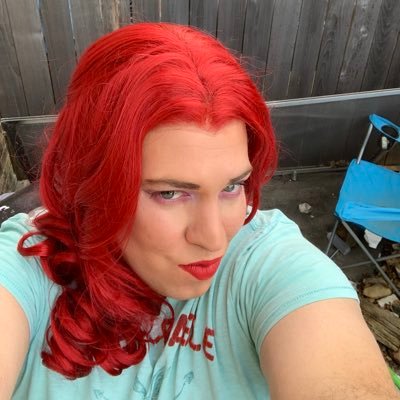 Profile Picture of Leah Hohanson Cain (@CainHohanson) on Twitter
