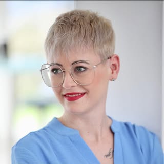 Profile Picture of Jenny Wozny (@jenny.2305) on Instagram