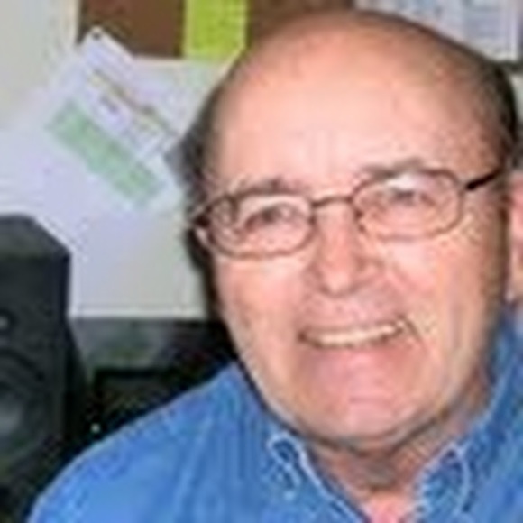 Profile Picture of Michael Roberts (@michaelrober295) on Poshmark