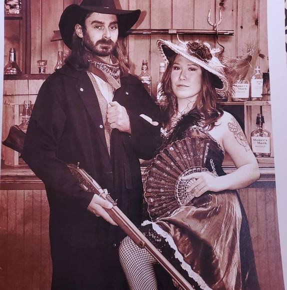 Madison Hilliard - Poshmark Profile Picture of Madison Hilliard (@madie7232) on Poshmark