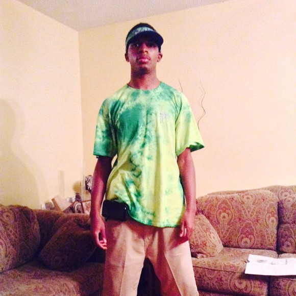 Profile Picture of Andre Luke (@dreluke3) on Poshmark