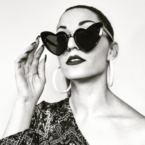 Profile Picture of Amanda Morton-senior (@iamdance) on Poshmark