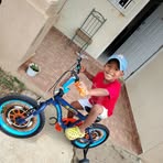 Profile Picture of Laura De Vargas (@laurade.vargas.391) on Facebook