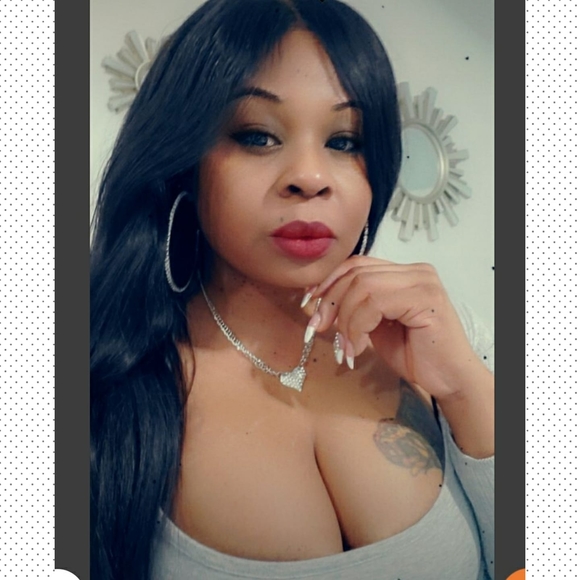 Profile Picture of Tinyetta Watkins (@tinyetta34) on Poshmark