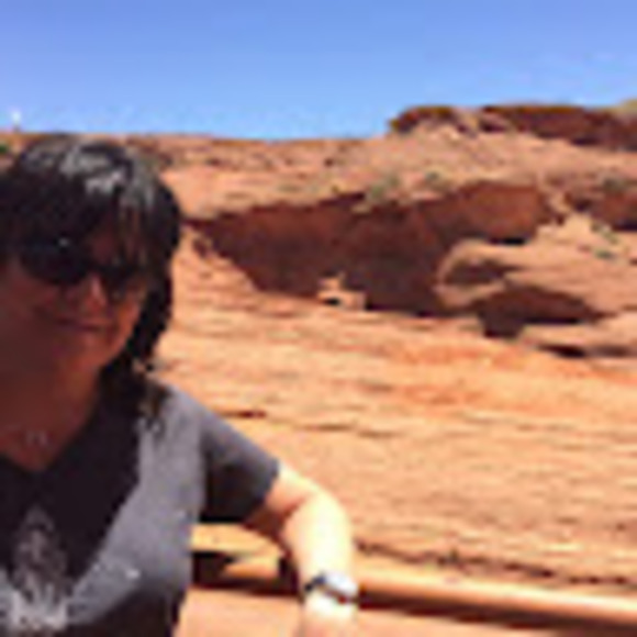 Patricia Guando - Poshmark Profile Picture of Patricia Guando (@patriciaguando) on Poshmark