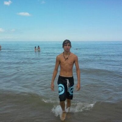 Profile Picture of Kyle Woolf (@kyle42347) on Twitter