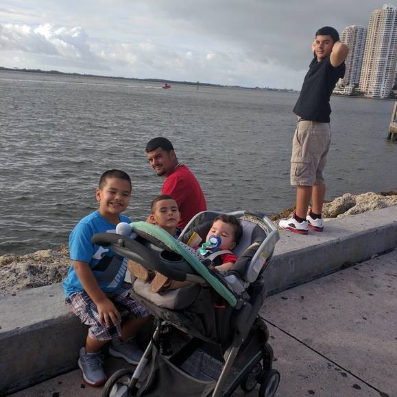 Profile Picture of Yolanda Acosta (@yaumy) on Poshmark