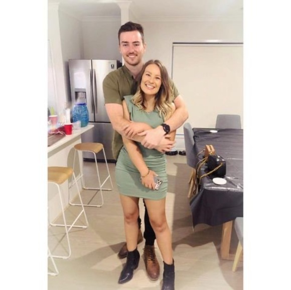 Profile Picture of Aimee Burbidge (@aimeeburbidge) on Poshmark