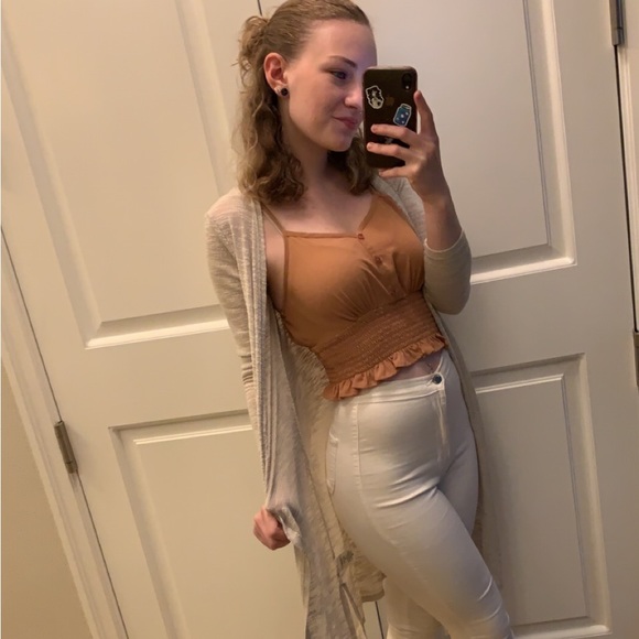 Profile Picture of Gabbie Schmelling (@gub_the_great) on Poshmark