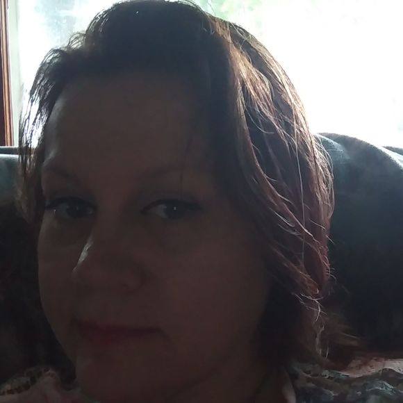 Profile Picture of Nora Owings (@noraowings) on Poshmark