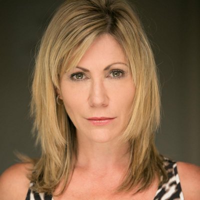 Profile Picture of ANITA LOUISE COMBE (@tweetielou) on Twitter