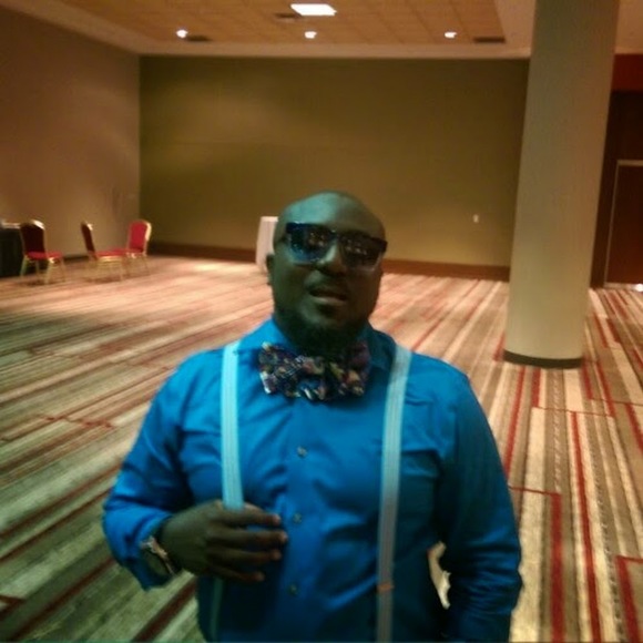 Profile Picture of Yaw Boadu (@gadafeh) on Poshmark