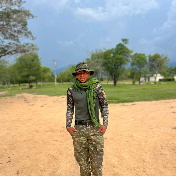 Profile Picture of Kenneth Muñoz (@lo.mas.crudo5) on Tiktok