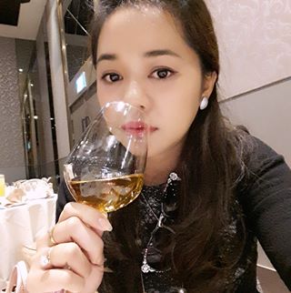 Profile Picture of Bichvan Nguyen (@bichvan.nguyen.58958) on Facebook