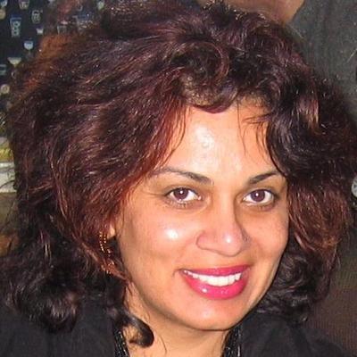 Profile Picture of Shazia Makhdumi (@shaziamm) on Twitter