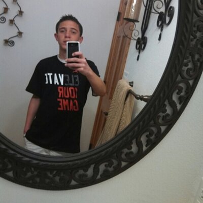 Profile Picture of Ryan Lucero (@ryanlucero21) on Twitter