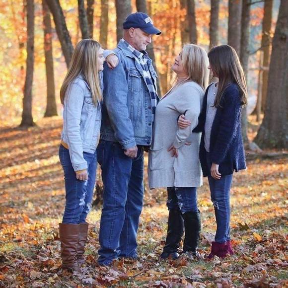 Profile Picture of Jimmy Farruggia (@jimmyfarruggia5) on Poshmark