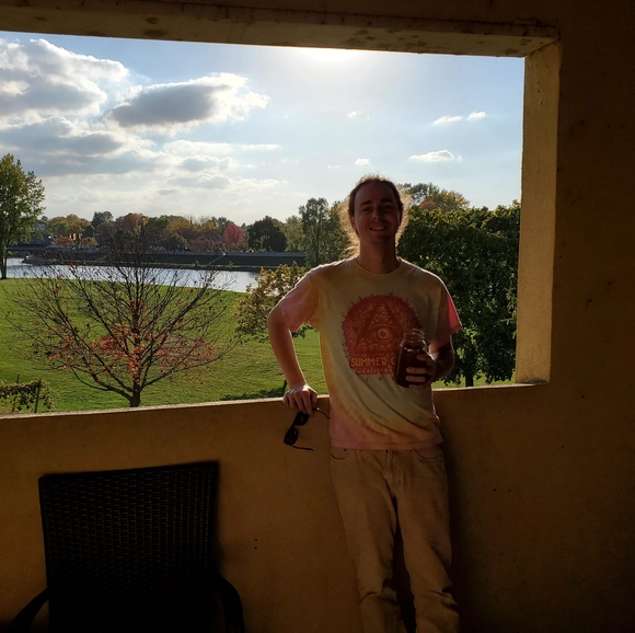 Profile Picture of Stephen Shoemaker (@steveshoe101) on Poshmark