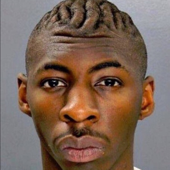 Profile Picture of Steven Rogers (@stvnrgrs) on Poshmark