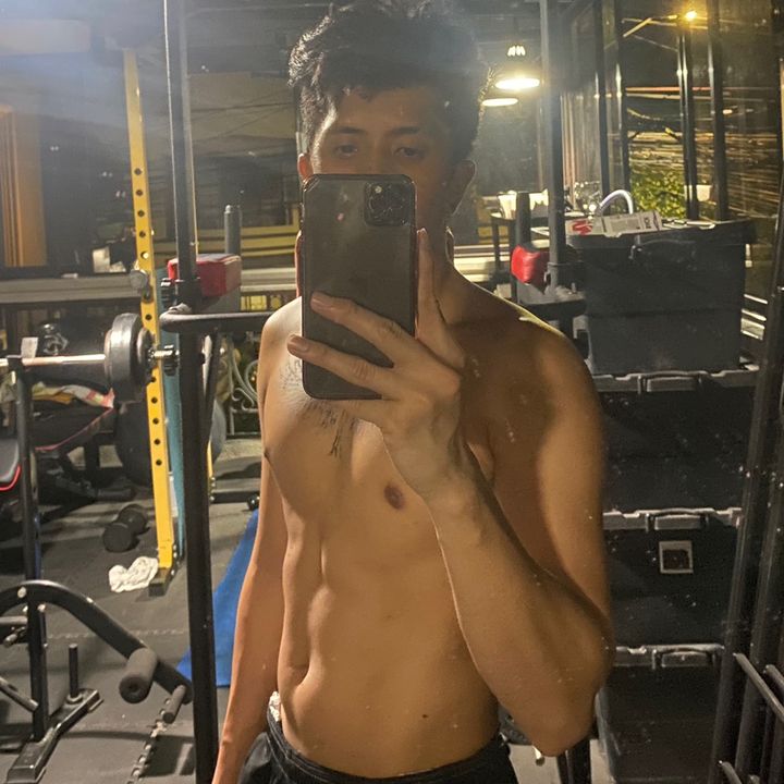 Profile Picture of James vincent (@jamesvncnt) on Tiktok