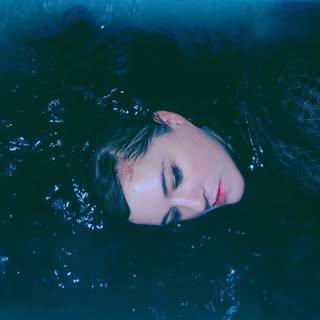 Profile Picture of julianna barwick (@juliannabarwick) on Instagram