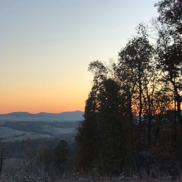 Profile Picture of Jacob Washburn (@jacob_washburn) on Poshmark