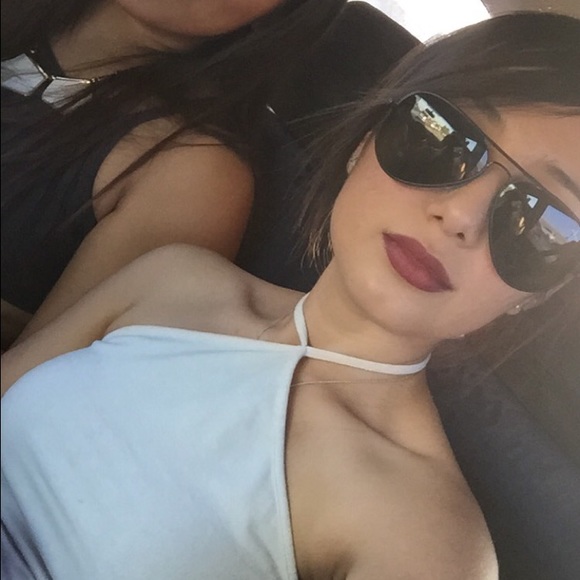 Profile Picture of Abby Melgoza (@abbymelgoza) on Poshmark