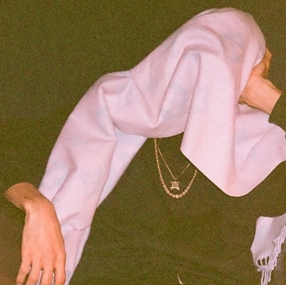 Profile Picture of Olivia Schlie (@odotierchen12) on Poshmark