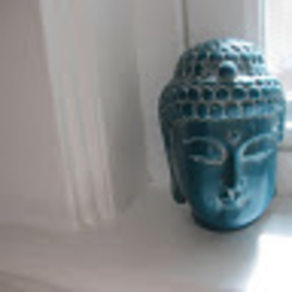 Profile Picture of Susan Hattermann (@susanhattermann) on Poshmark