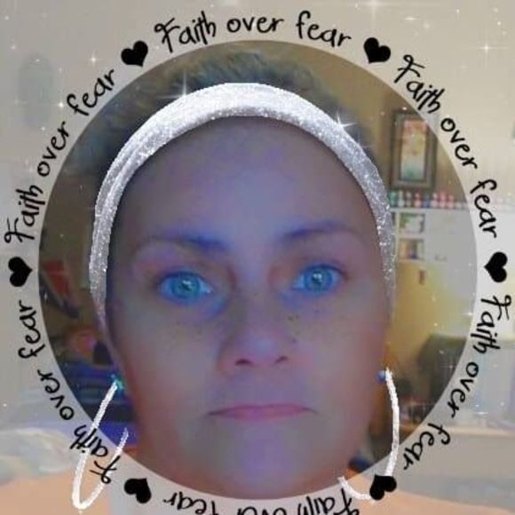 Profile Picture of Danielle Hager (@danielle_hager) on Poshmark