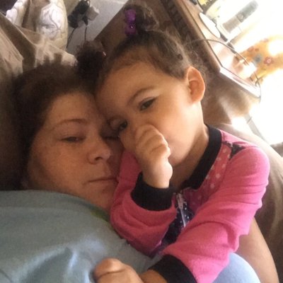 Profile Picture of Kim Ledbetter (@kimledbetter9) on Twitter