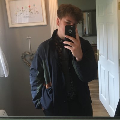 Profile Picture of Sam Burrows (@SamBurr17453582) on Twitter