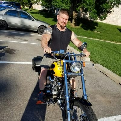 Profile Picture of Don (@BureshDon) on Twitter