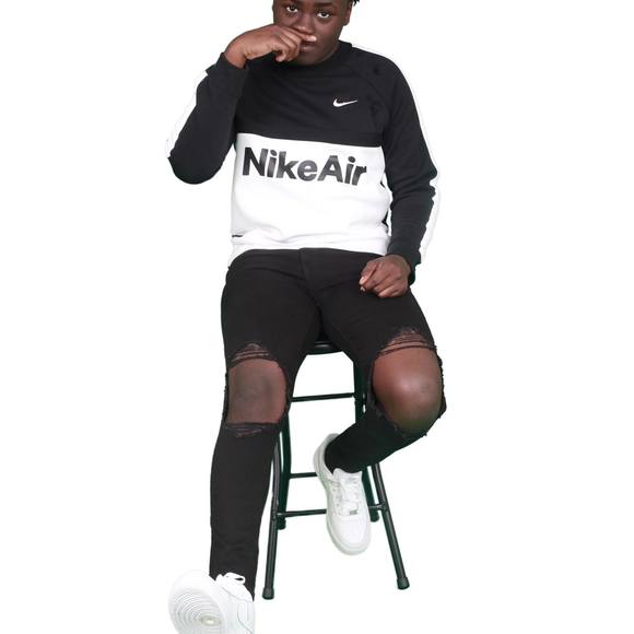 Profile Picture of Joe Roman (@joeroman895) on Poshmark