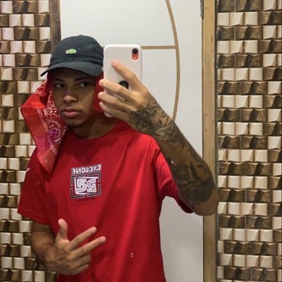 Profile Picture of Loirinho Smith (@Jayaluuck) on Twitter