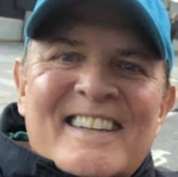 Profile Picture of Mark Sniezek (@mxschfc) on Poshmark