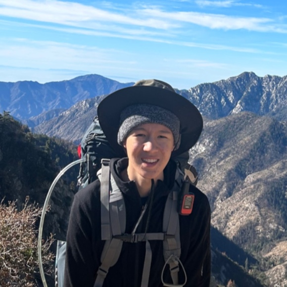 Profile Picture of Bradley Bell (@bradleybell347) on Poshmark